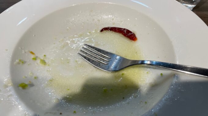 バール&トラットリア ノアのペペロンチーノの食べ終わったお皿
