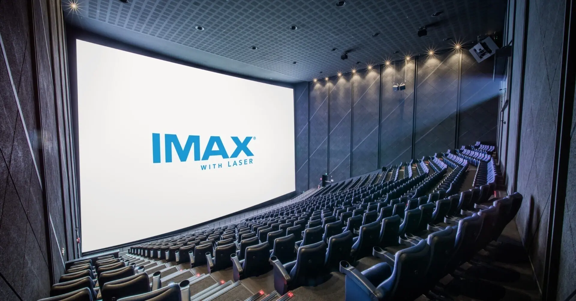 イオン 株主優待 映画のIMAX画像
