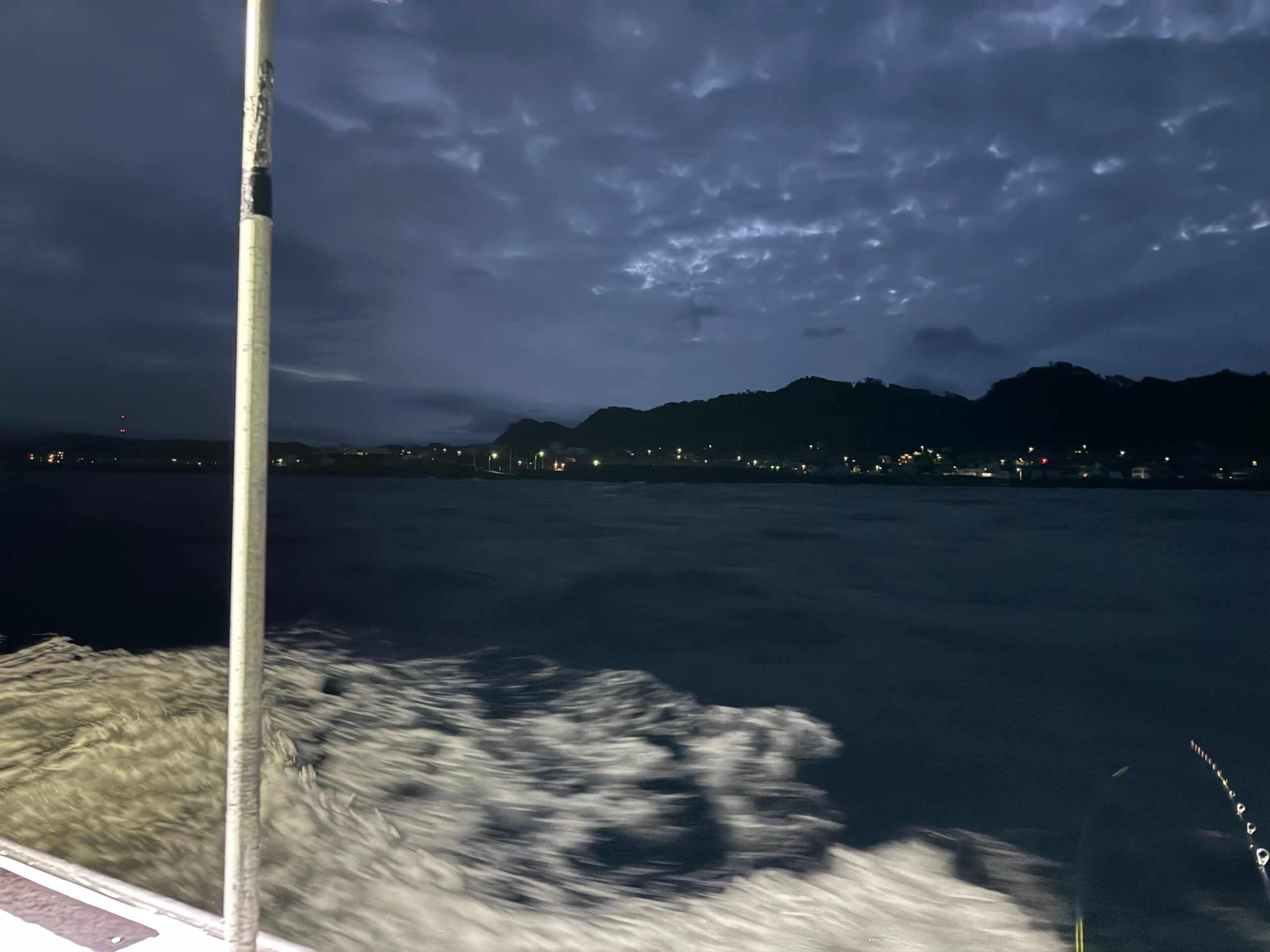布良瀬シマアジ釣り朝一番の写真
