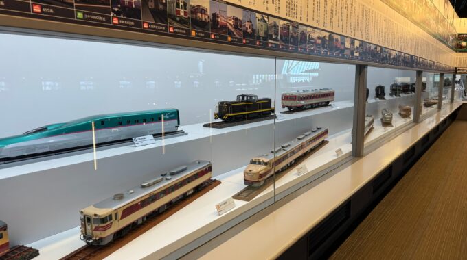 鉄道博物館の鉄道車両年表写真