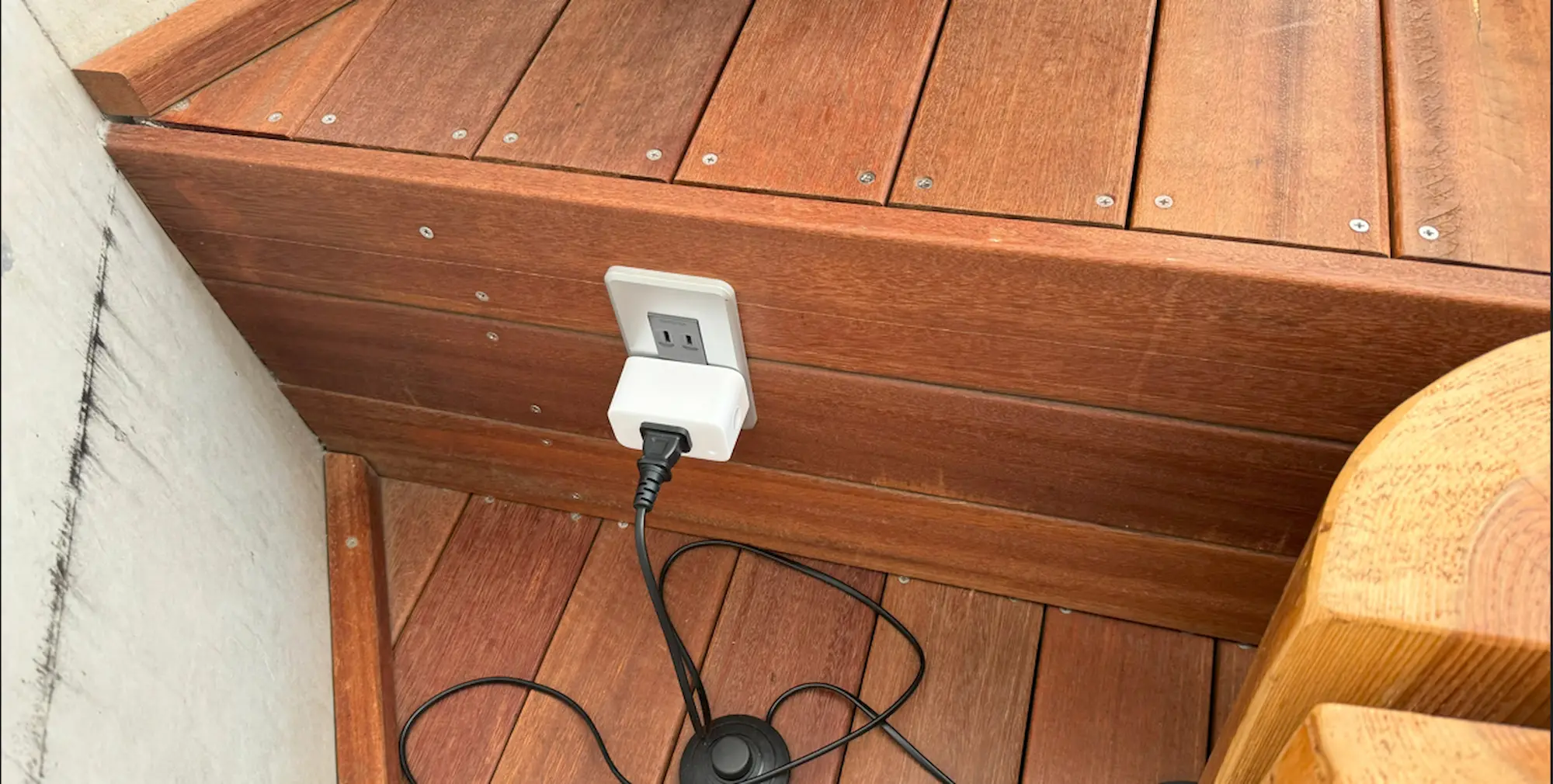 リソルの森のグランピングテントキャビンの電源