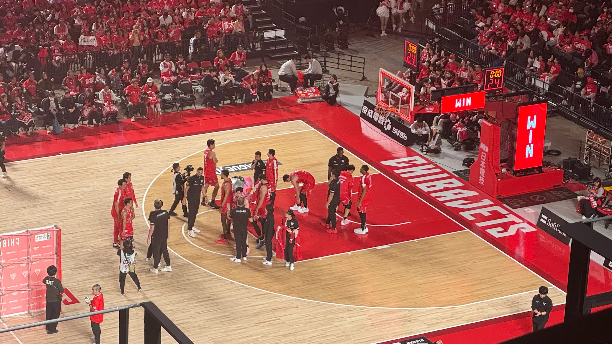 子連れで行った千葉ジェッツ戦終了時の選手